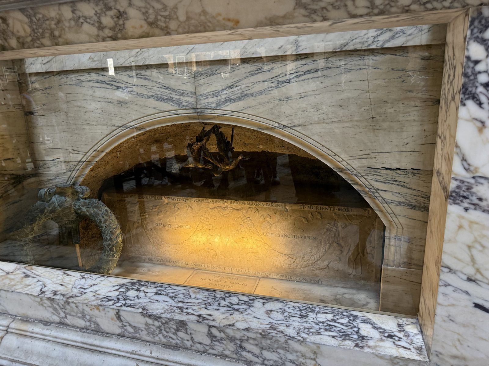 The Tomb of Raphael