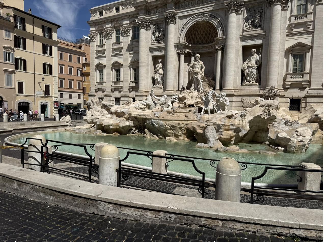 Fontana di Trevi (Trevi Fountain)