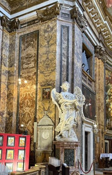 Sant’Andrea delle Fratte: Bernini’s Angels and the Chapels